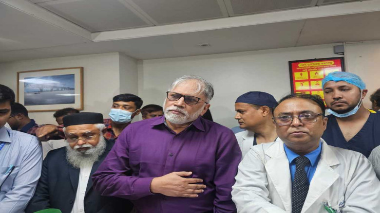 বিমান বিধধস্তে নিহতের সংখ্যা বেড়ে ২৭, আহতের সংখ্যা...