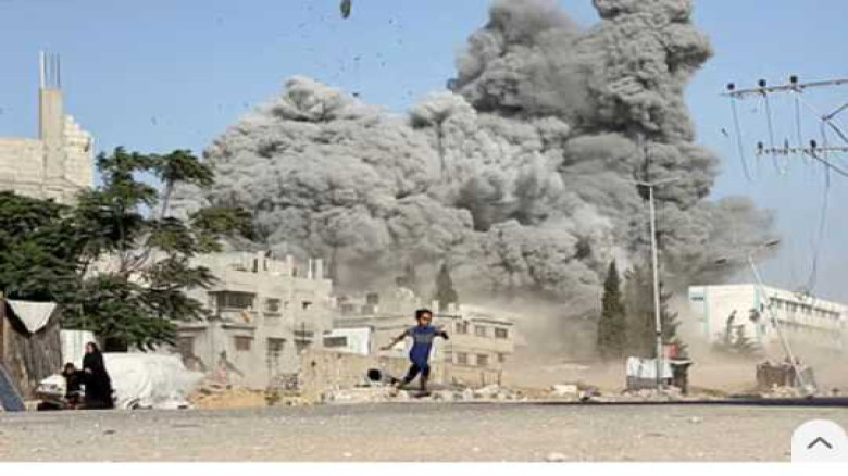 গাজায় হামলার নিন্দা জানালেও ইসরায়েলের সঙ্গে কেন বা...