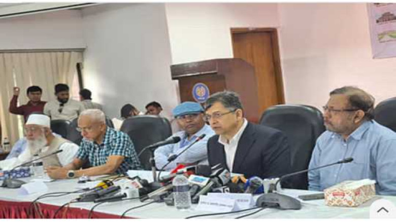 ৫৪ বছর পর স্বাধীনতার পক্ষে–বিপক্ষে বলে বিভক্তি সৃষ...