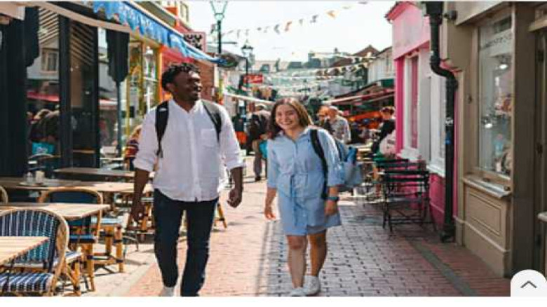 যুক্তরাজ্যের চেভেনিং বৃত্তি, ১৫০টির বেশি বিশ্ববিদ্...